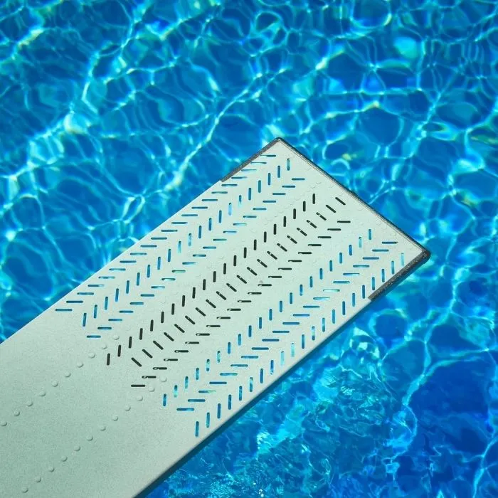 Dive Rocks & Diving Boards